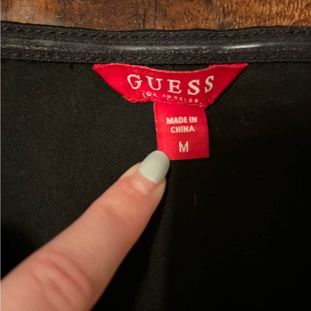 Guess // black strapless tube top 🖤 - Picture 5 of 5